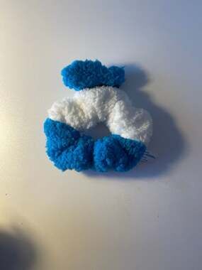 Tokyo Disney Resort Donald Duck Fluffy Sherpa Hair Scrunchie